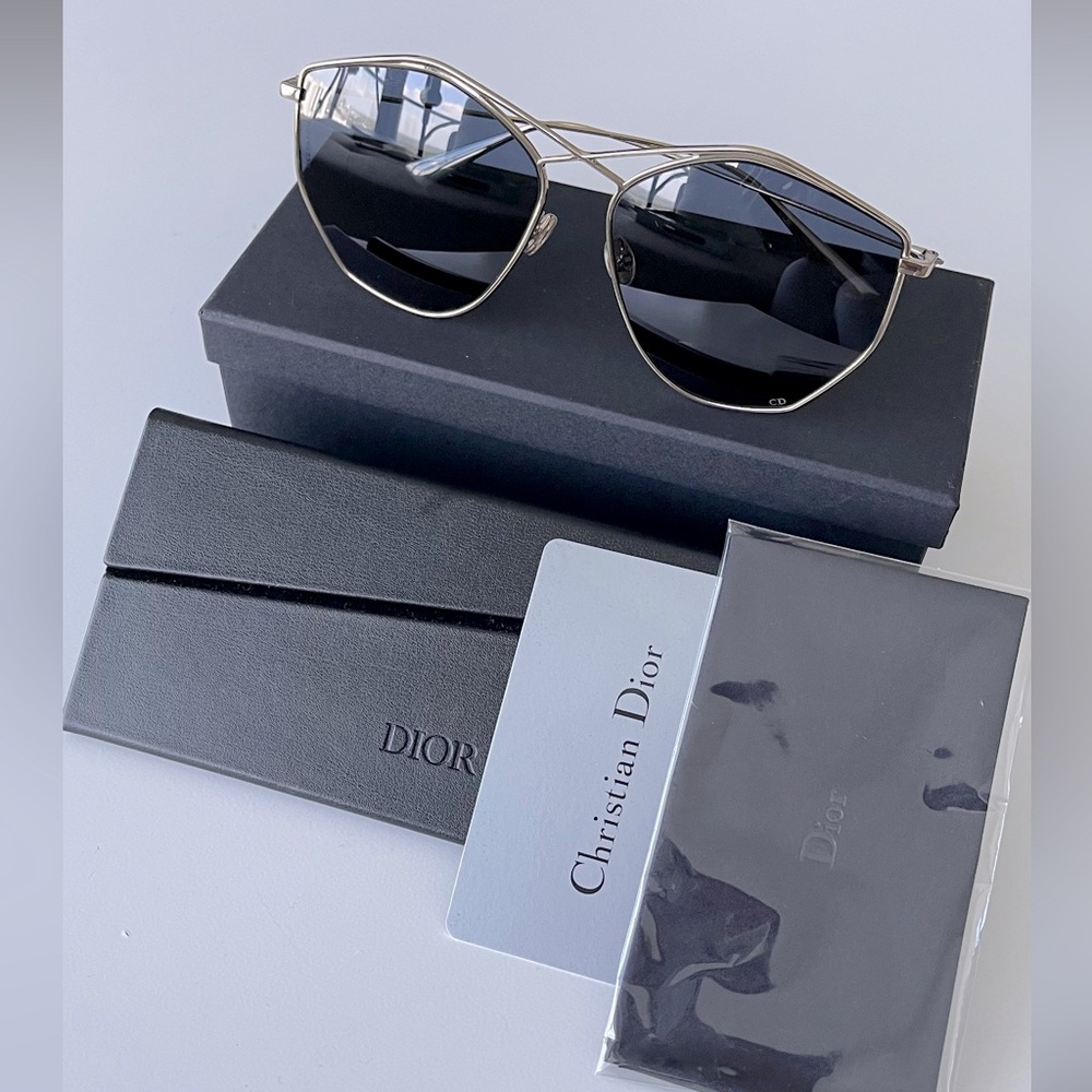 New Dior
Stellaire 59MM Round Sunglasses

Color: PALLADIUM